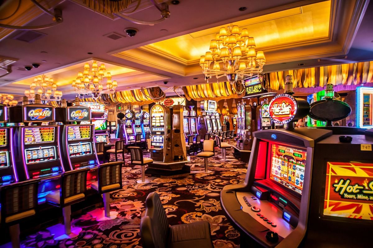 Antarmuka pemain roulette dengan papan statistik
